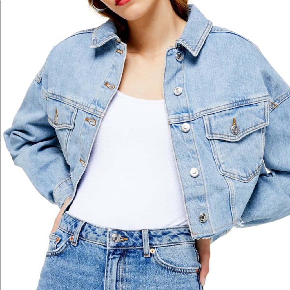 NWT Topshop Cropped Denim Jacket! - Picture 2 of 6
